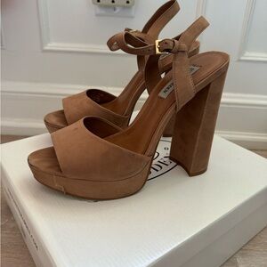 Steve Madden suede platform heels